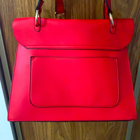 Red, no brand, brand new, unused - Picture 4 of 7